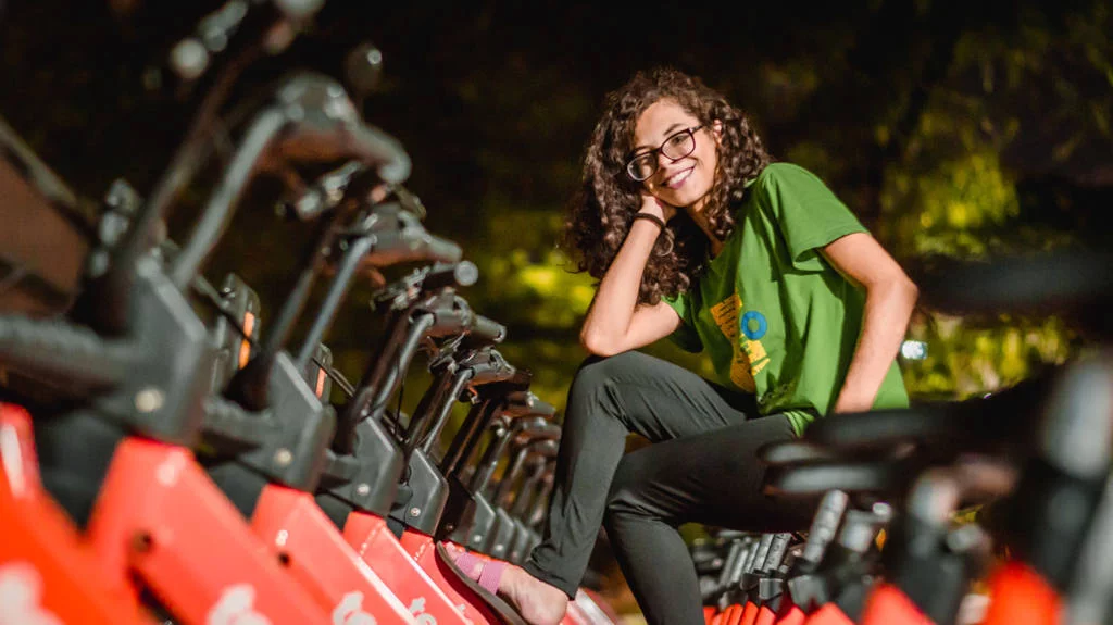 How To Start Photography Cheap Without Buying Any Gear (2020) 7 DSC03772 girl_and_bikes