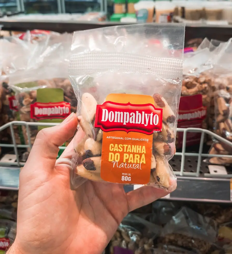 Brazil-nut-in-a-brazilian-supermarket
